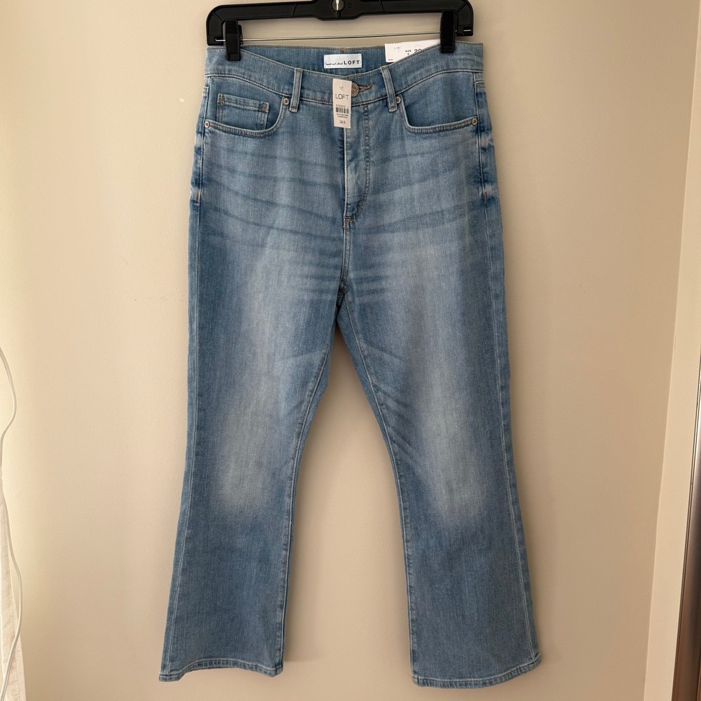 Loft High Waist Kick Crop Jeans Light Wash Denim Size 28 6 31153270